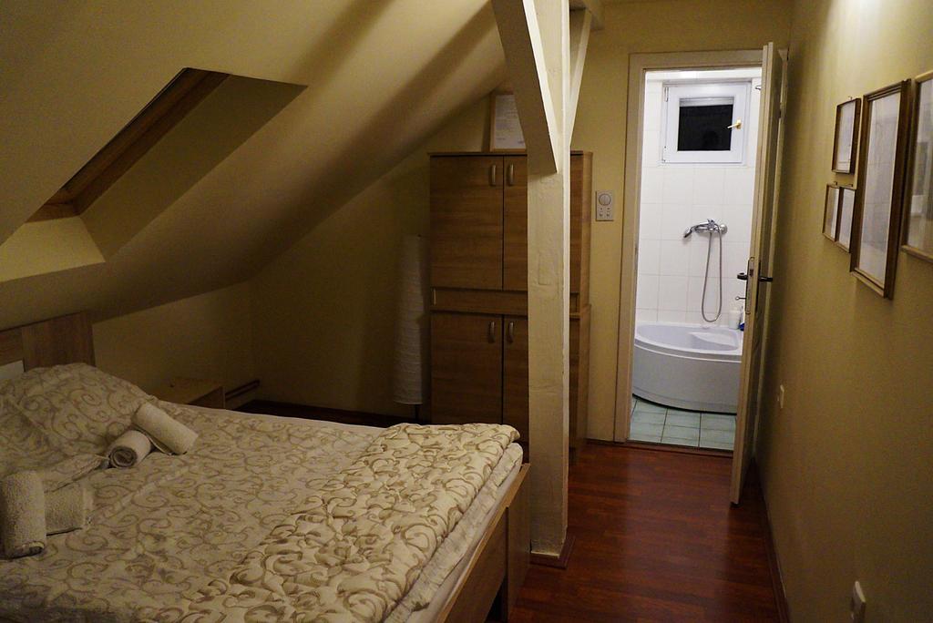 Ugostiteljski Objekat Karibo Hotel Sombor Ngoại thất bức ảnh