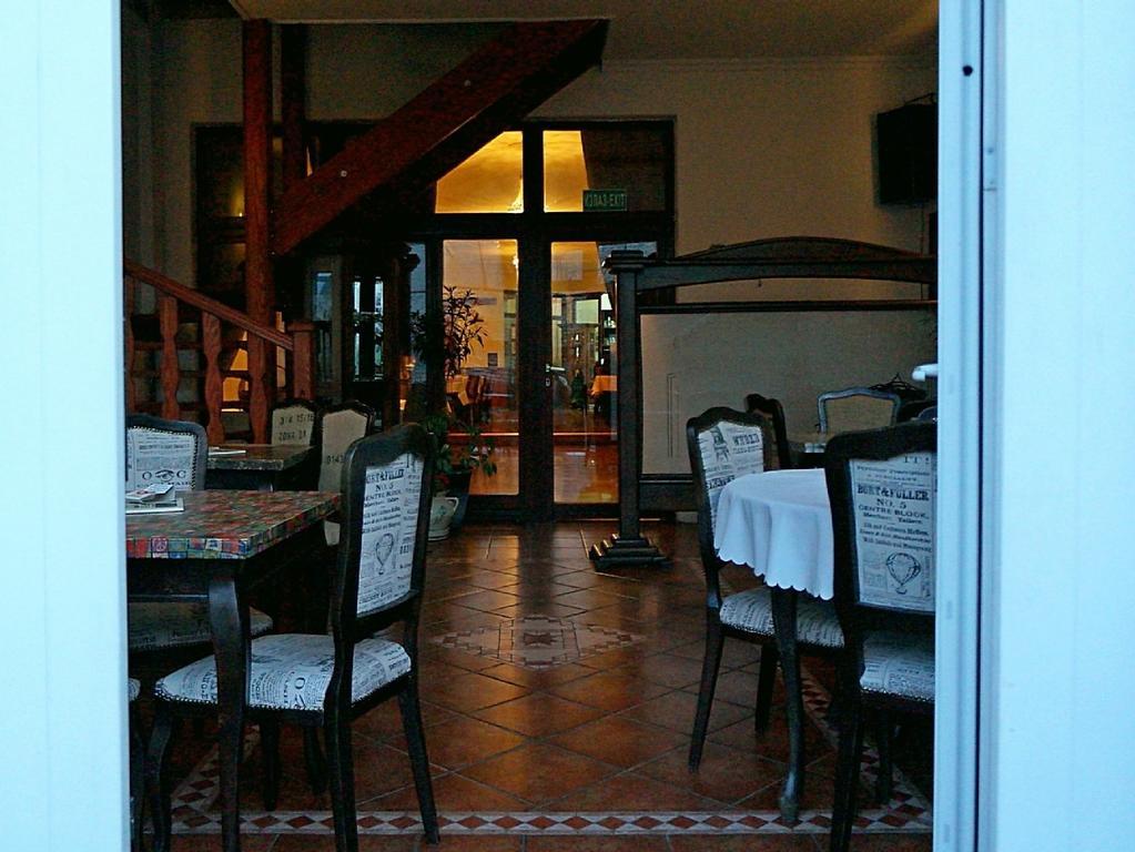 Ugostiteljski Objekat Karibo Hotel Sombor Ngoại thất bức ảnh