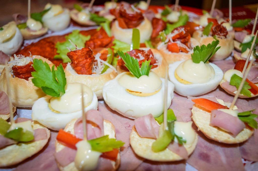 Ugostiteljski Objekat Karibo Hotel Sombor Ngoại thất bức ảnh